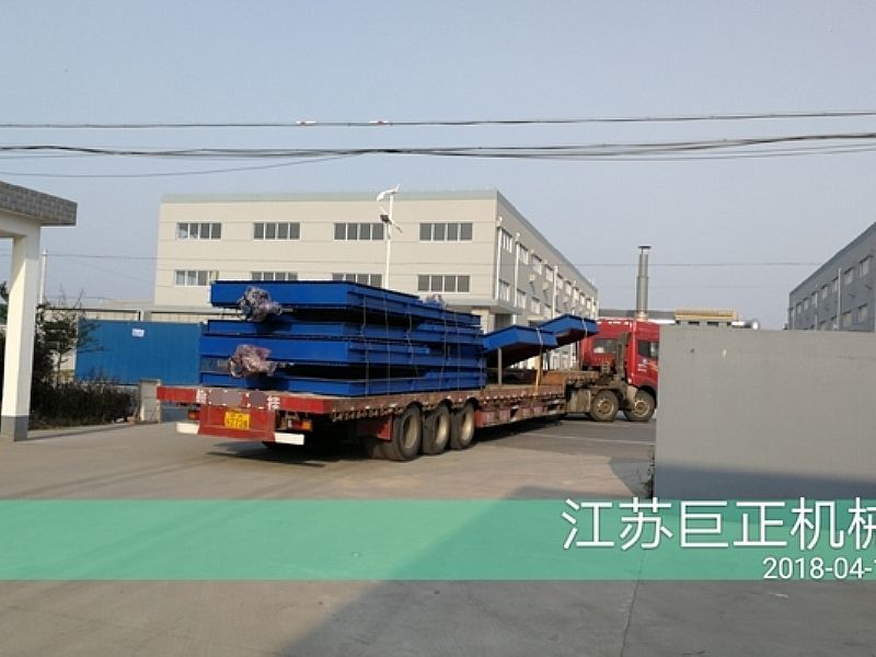 方形擋板門（寬11M）完工，發(fā)貨了